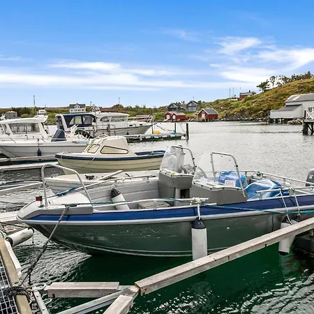 度假居 Cozy In Norddyroy With Kitchen *