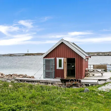 Cozy In Norddyroy With Kitchen *